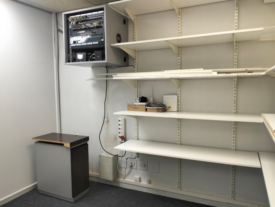 To Let Commercial Property for Rent in Eversdal Western Cape